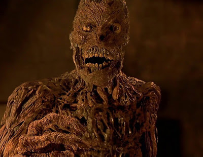 The-Mummy-1999-Brendan-Fraser-Rachel-Weisz-11.jpg