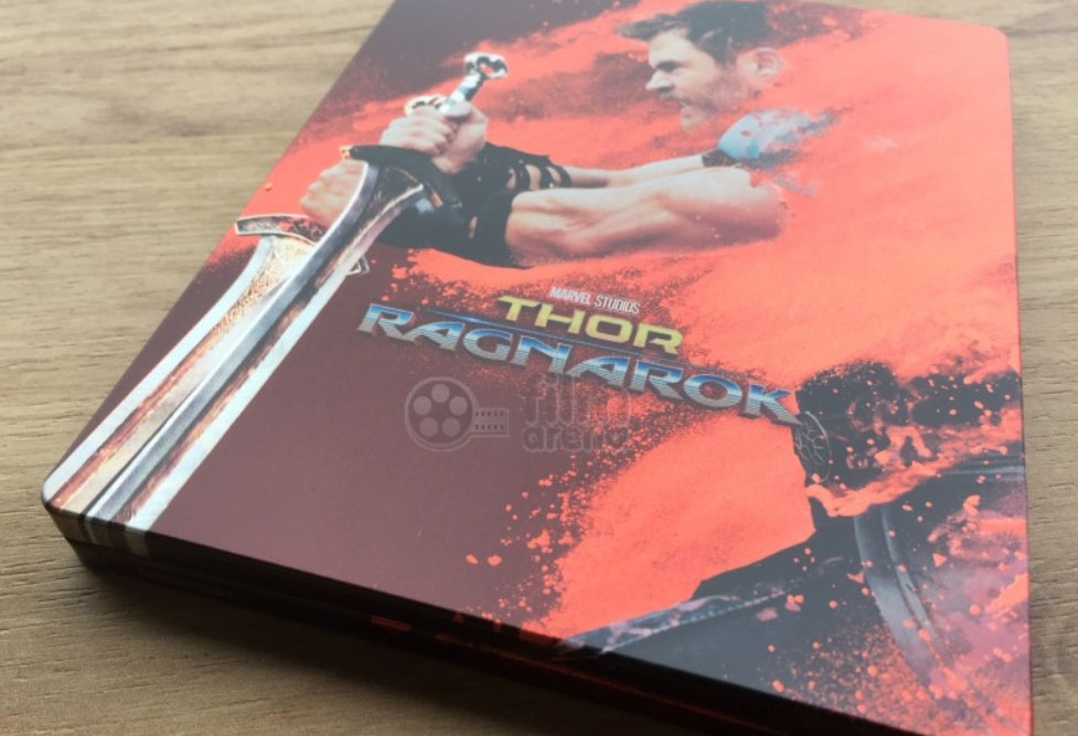 Thor-Ragnarok-steelbook-2.jpg