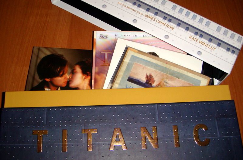 TitanicLCEBDFranceV5.jpg