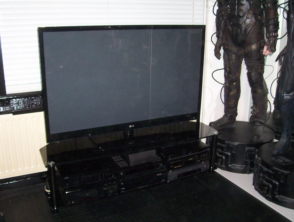 tv022_zps361b8a76.jpg