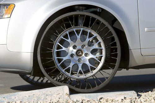 tweel_airless_tire.jpg