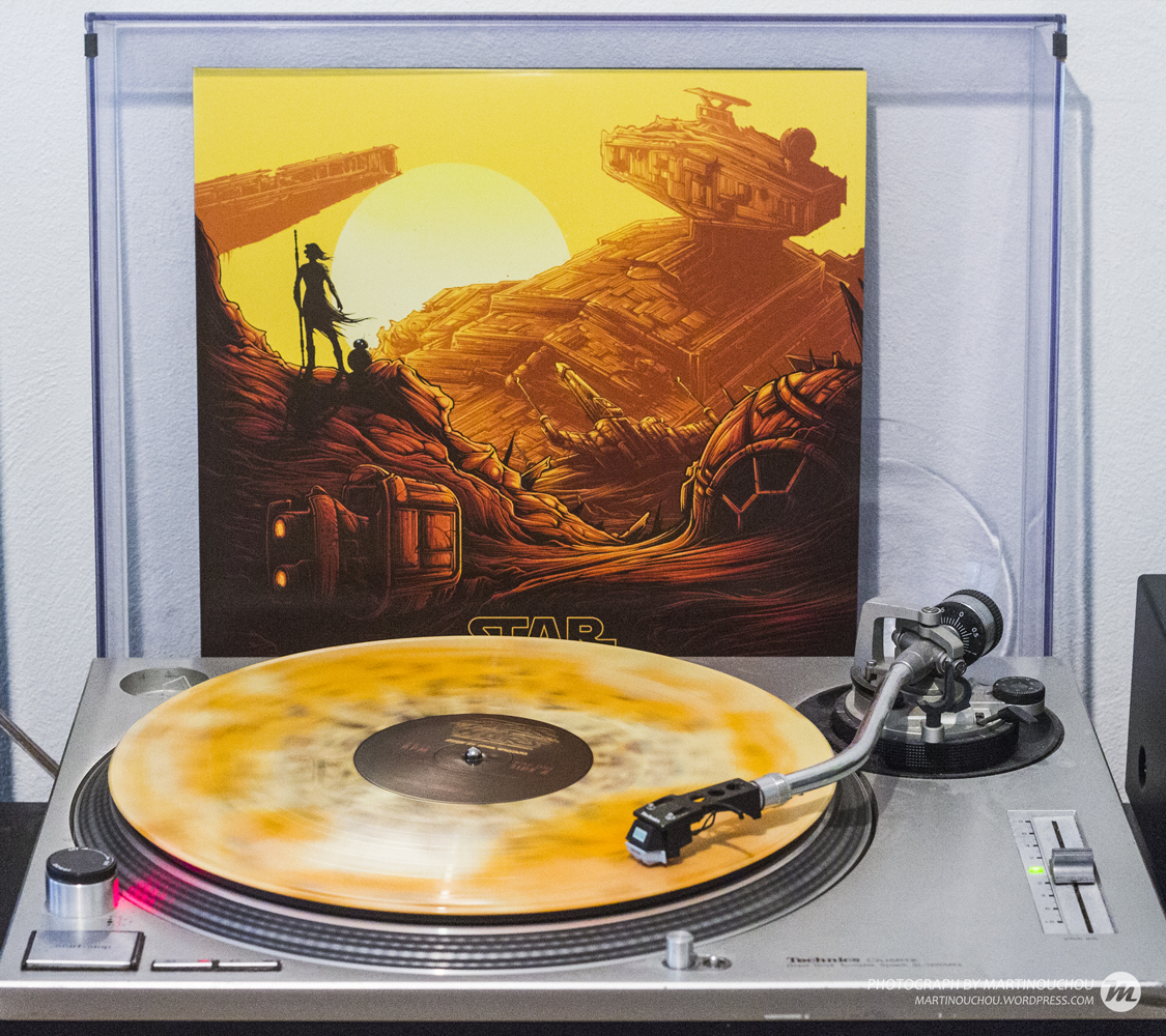Vinyle-SW-TFA-iamshark-#1.jpg