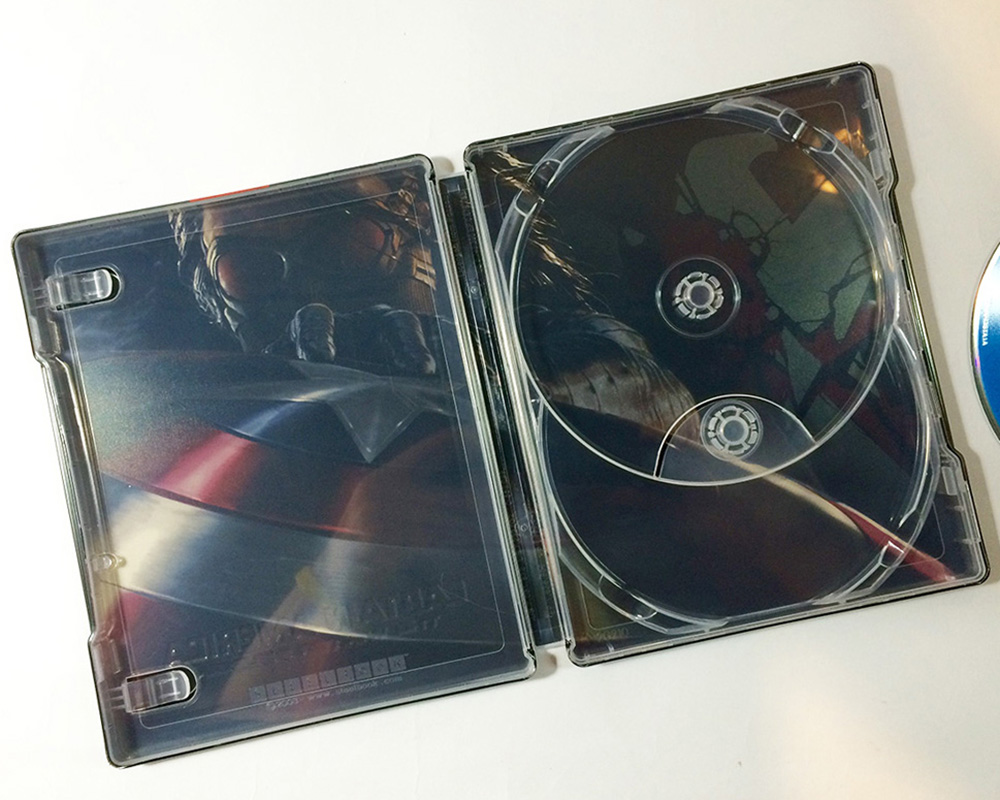 Zavvi_CA-TWS-07.jpg