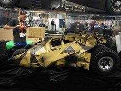 Hot toys camo tumbler outlet