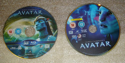 Avatar Steelbook Discs.jpg Avatar Steelbook Discs.jpg