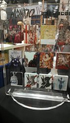 SDCCMondoXSteelBookDisplayHiDefNinja1.JPG SDCCMondoXSteelBookDisplayHiDefNinja1.JPG