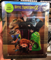 Hotel-Transylvania-2-steelbook-G2-1.jpg