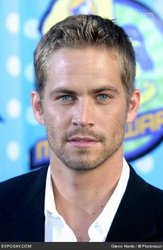 paul-walker-2003-mtv-movie-awards-chkoq41.jpg