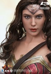HT_BvS_WW_5.jpg HT_BvS_WW_5.jpg