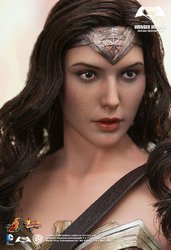 HT_BvS_WW_9.jpg HT_BvS_WW_9.jpg