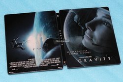 gravity_03.jpg