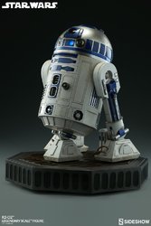 star-wars-r2-d2-legendary-scale-400155-09.jpg