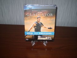Gladiator_Booklet_1.jpg