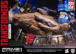 transformers-optimus-prime-generation1-statue-prime-1-902764-15.jpg
