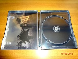 Children Of Men Play.com Exclusive Steelbook Inside (Large).JPG Children Of Men Play.com Exclusive Steelbook Inside (Large).JPG