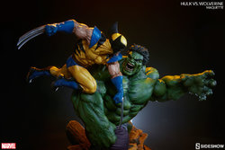 marvel-hulk-vs-wolverine-maquette-200216-03.jpg