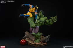 marvel-hulk-vs-wolverine-maquette-200216-05.jpg