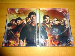 Expendables 1 & 2 Embossed  Czech Steelbook Inside (Large).JPG