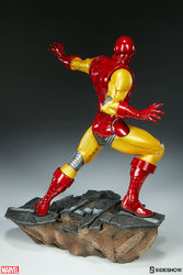 marvel-iron-man-avengers-assemble-statue-200354-07.jpg