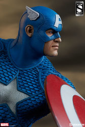 marvel-captain-america-avengers-assemble-statue-2003551-02.jpg
