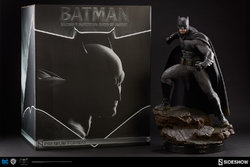 dc-comics-batman-vs-superman-batman-premium-format-300386-00.jpg