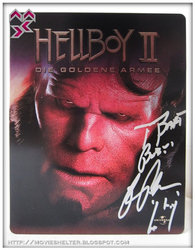 Hellboy_II_Limited_Steelbook_Edition_Signed_by_Ron_Perlman_01.jpg Hellboy_II_Limited_Steelbook_Edition_Signed_by_Ron_Perlman_01.jpg