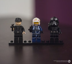 LEGO-Microfighters-Series-4---Mini-figures.jpg