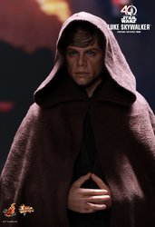 HT_SW_Luke_Jedi_6.jpg