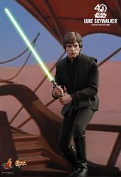 HT_SW_Luke_Jedi_11.jpg HT_SW_Luke_Jedi_11.jpg