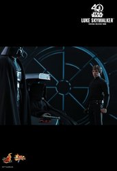 HT_SW_Luke_Jedi_17.jpg HT_SW_Luke_Jedi_17.jpg