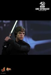 HT_SW_Luke_Jedi_20.jpg HT_SW_Luke_Jedi_20.jpg