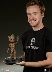 marvel-guardians-of-the-galaxy-vol-2-baby-groot-maquette-400314-04.jpg