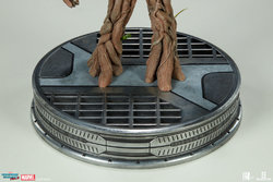 marvel-guardians-of-the-galaxy-vol-2-baby-groot-maquette-400314-15.jpg