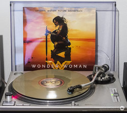 Vinyle-Wonder-Woman.jpg