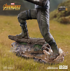 marvel-avengers-infinity-war-winter-soldier-statue-iron-studio-903604-06.jpg