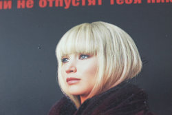 CM02_8w.jpg