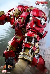 HT_AOU_Hulkbuster_4.jpg