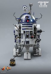HT_SW_R2D2_10.jpg HT_SW_R2D2_10.jpg