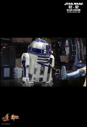 HT_SW_R2D2_19.jpg HT_SW_R2D2_19.jpg