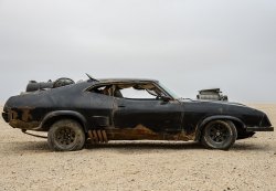 FRD-23434r_Mad-Max_Racer-Car.jpg