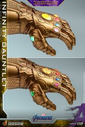 infinity-gauntlet__gallery_5cae39cd12300.jpg
