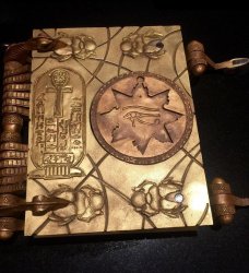 mummy-book-amun-ra-1-scale-fan-made_1_7da5ff30279953f365bef899f3c796fa.jpg