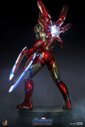 HT_Endgame_IronMan_6.jpg HT_Endgame_IronMan_6.jpg