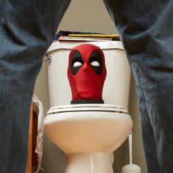 MARVEL LEGENDS DEADPOOL’S PREMIUM INTERACTIVE HEAD - Lifestyle (1).jpg MARVEL LEGENDS DEADPOOL’S PREMIUM INTERACTIVE HEAD - Lifestyle (1).jpg