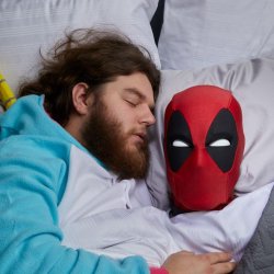 MARVEL LEGENDS DEADPOOL’S PREMIUM INTERACTIVE HEAD - Lifestyle (2).jpg MARVEL LEGENDS DEADPOOL’S PREMIUM INTERACTIVE HEAD - Lifestyle (2).jpg