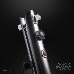 BLACK SERIES AHSOKA TANO FORCE FX ELITE oop 5.jpg