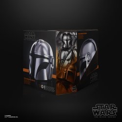 STAR WARS THE BLACK SERIES THE MANDALORIAN ELECTRONIC HELMET - in pck (2).jpg