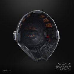 STAR WARS THE BLACK SERIES THE MANDALORIAN ELECTRONIC HELMET - oop (9).jpg