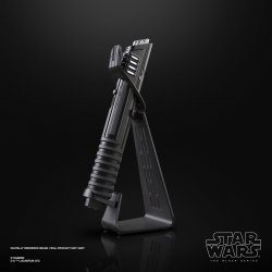 STAR WARS THE BLACK SERIES THE MANDALORIAN DARKSABER FORCE FX ELITE LIGHTSABER - oop (1).jpg