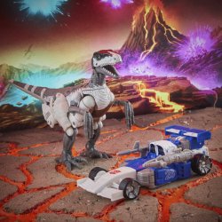 F1209_PROD_TRA_GEN_MIRAGE&GRIMLOCK_0008_Online_2000SQ.jpg